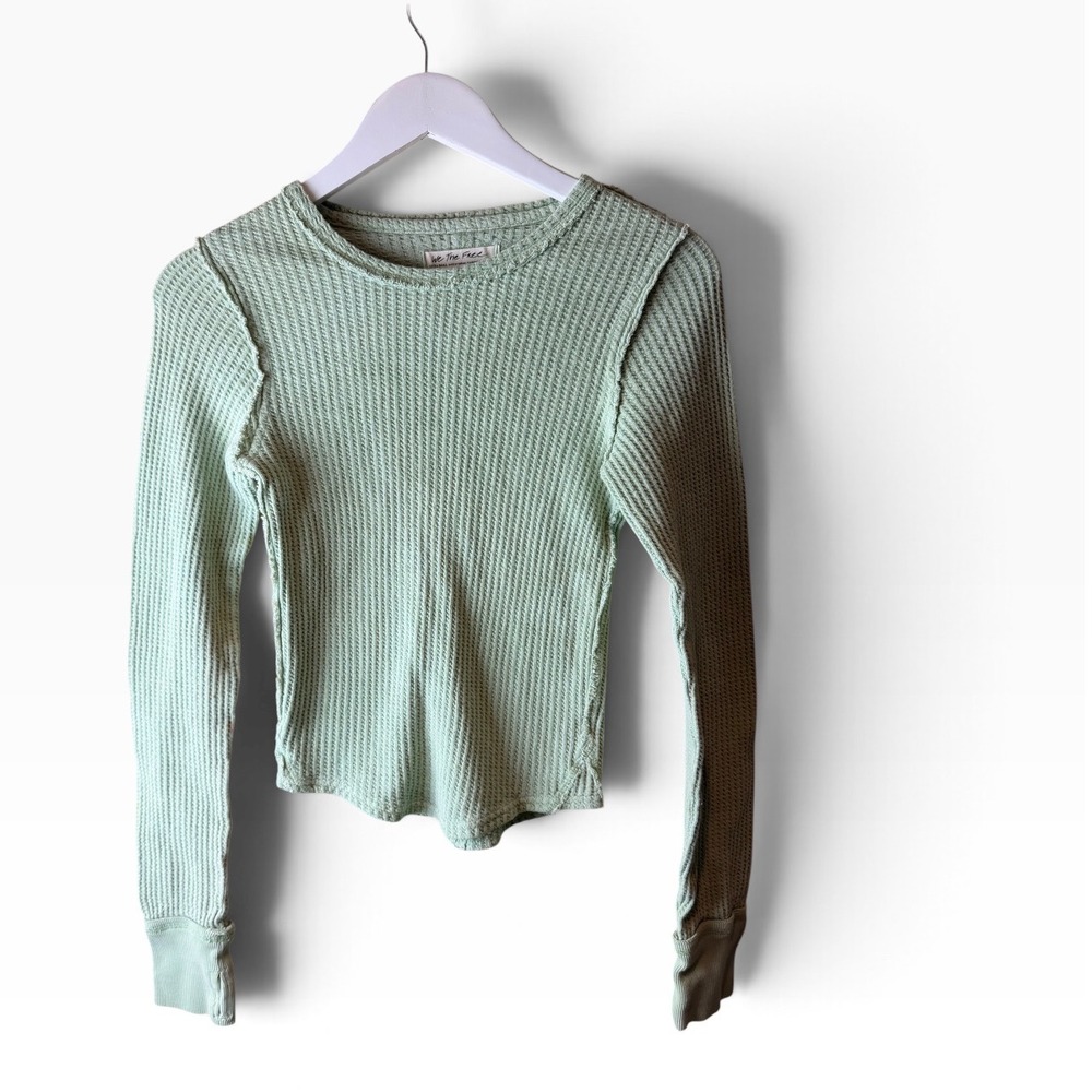 We The Free Roll with it Misty Green Waffle Knit Thermal Exposed Seam Top XS